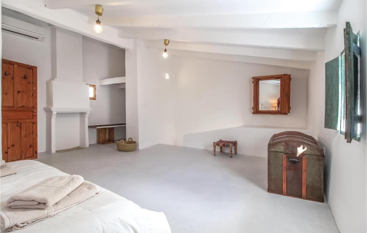 Appartement Awesome In With Wifi *